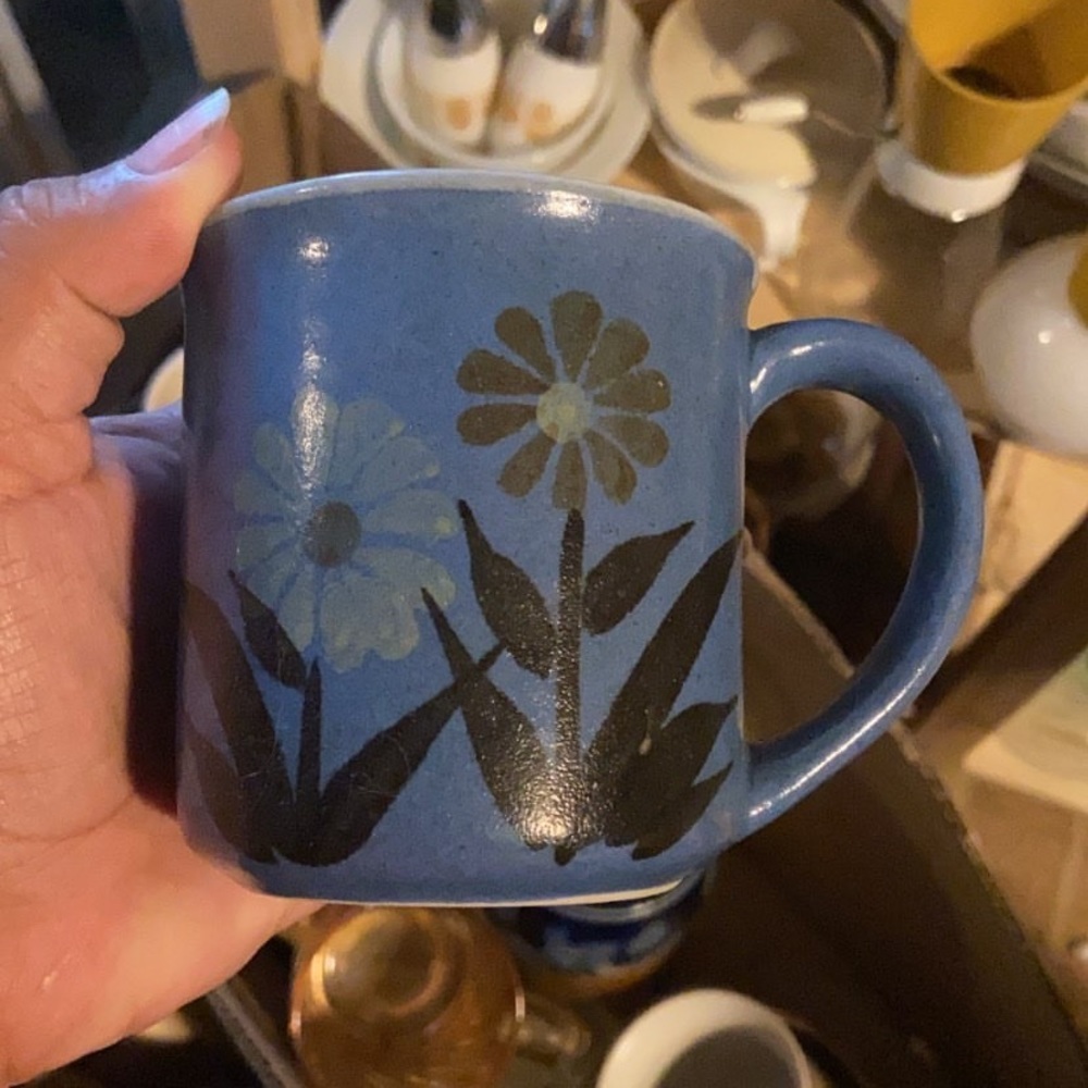 Vintage mugs